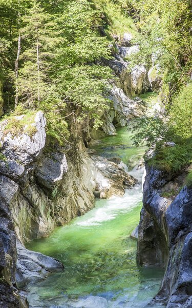 Wandern durch die Brandenberger Kaiserklamm Wanderweg durch die Brandenberger Kaiserklamm