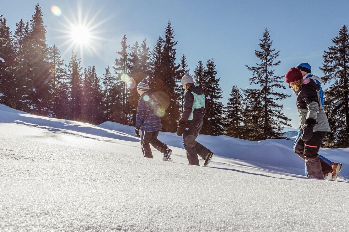 Winterwandern mit der Familie Ski Juwel Alpbachtal | © Alpbachtal Tourismus