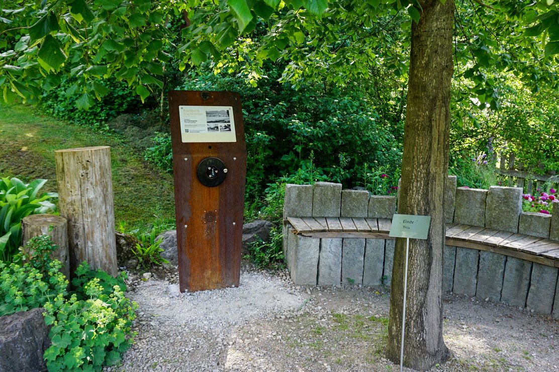 Rastbankgeschichten Kräutergarten Hildegard von Bingen | © Birgit Angermair