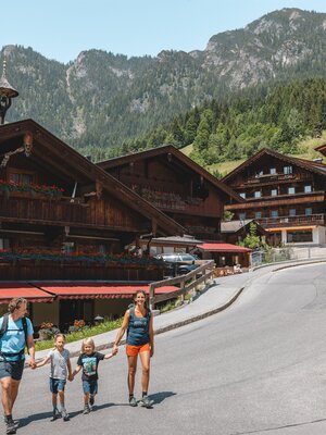 Familie Dorf Alpbach Familie Dorf Alpbach