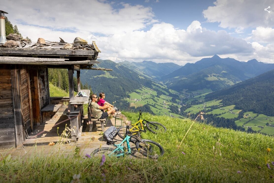 Hütte beim Bischoferjoch | © Matthias Sedlak