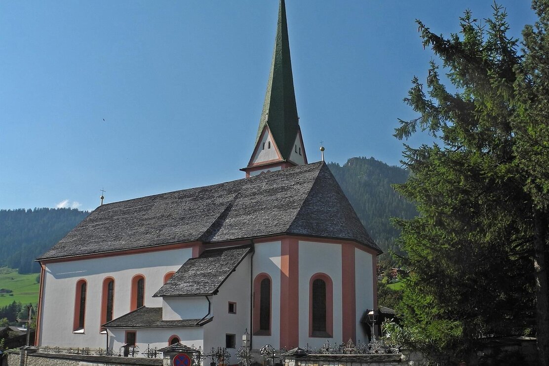 Kirche Sommer