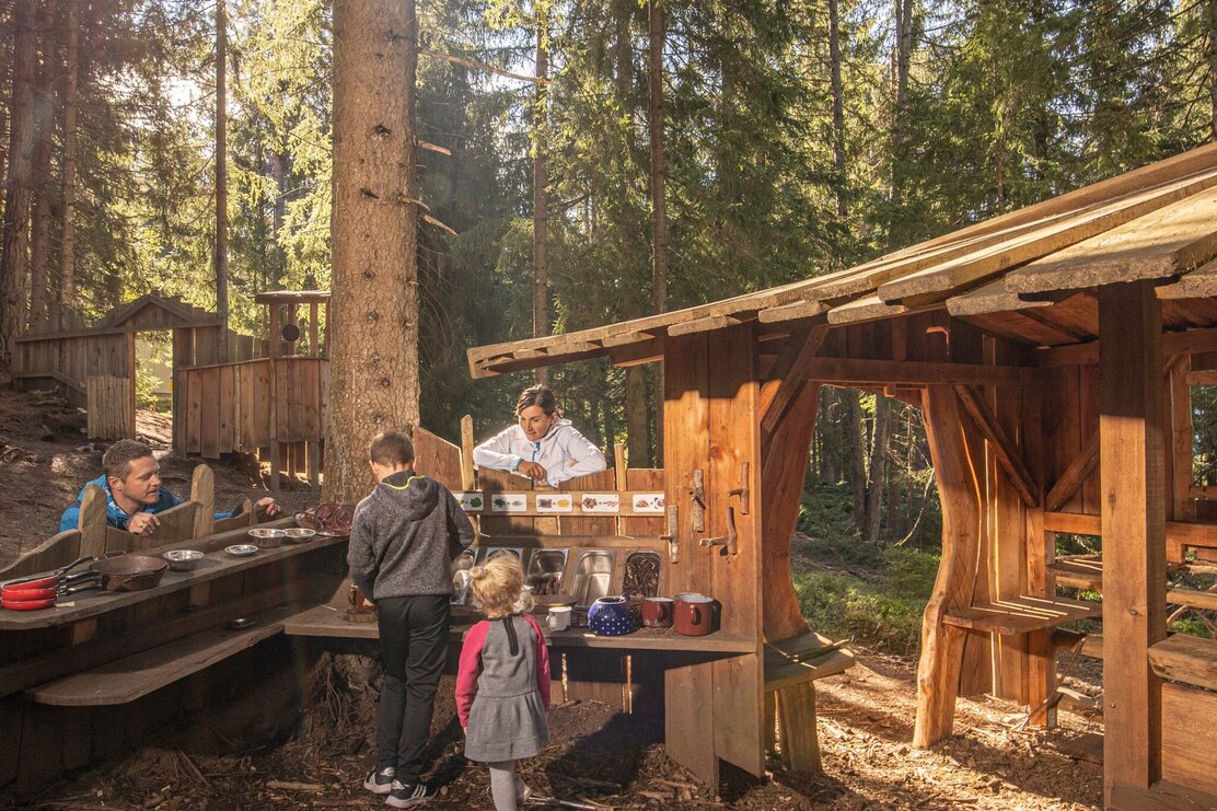 Spiele im Wald Juppi Zauberwald Reith i.A.