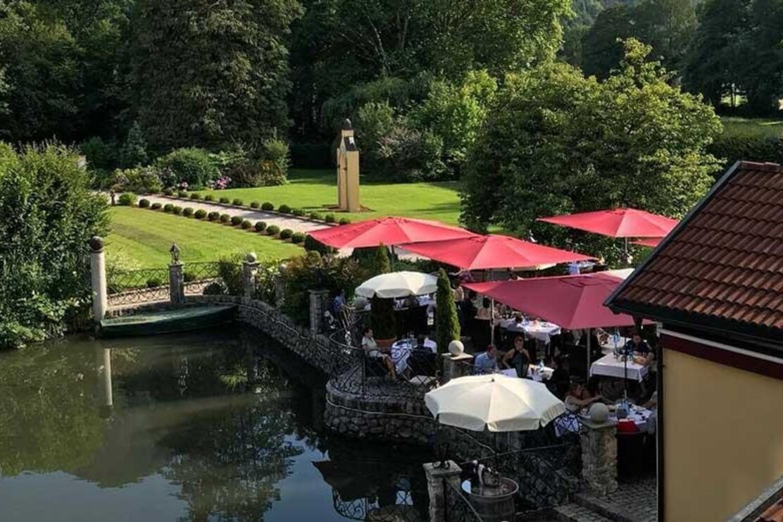 Gut Matzen Terrasse Sommer