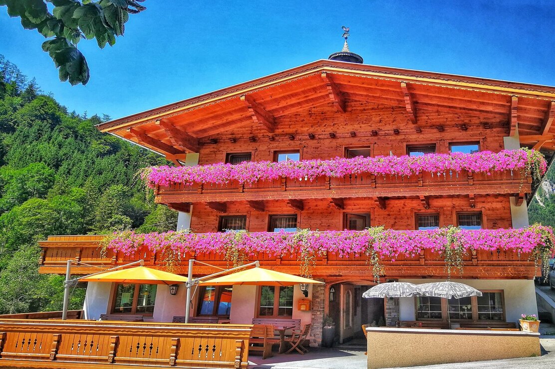 Gwercherwirt Sommer Terrasse | © Gwercherwirt