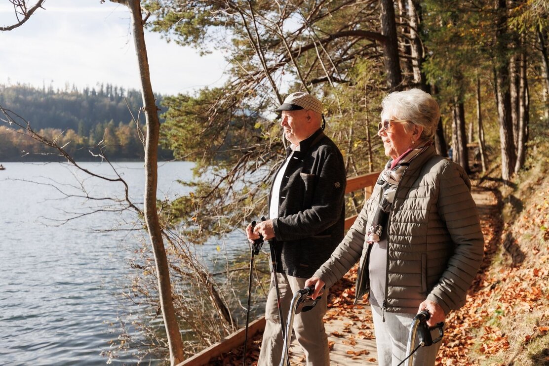 Reintalersee Wanderung barrierefreier Weg | © Hannes Sautner Shootandstyle