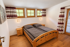 Ferienwohnung_Sterzenhof_Schlafzimmer