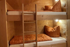 Alpapart Schneider_Alpachtal_Bedroom 2