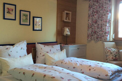 Schlafzimmer II "Rose"