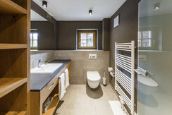 Alpbach Lodge 3 Badezimmer