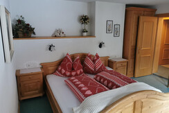 Alpbachblick_Alpbachtal_App2_Schlafzimmer