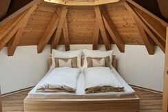 Alpen Loft_Münster_Alpbachtal_Bett