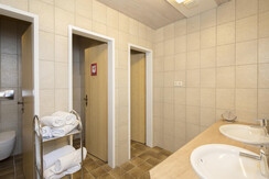 Familiensuite Tirol Bad/WC