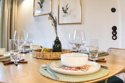 Strumpfburg Esstisch