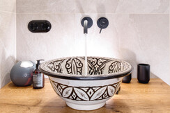 Strumpfburg Bad Waschbecken