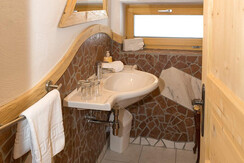 Apartment _Alpbach_ Badezimmer