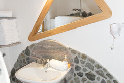 Apartment Skijuwel_ Badezimmer_ Rosenhof_ Alpbach