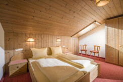 4 - App. 3 - Schlafzimmer