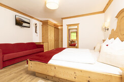 app_4_tyrol_bergwald_alpbach