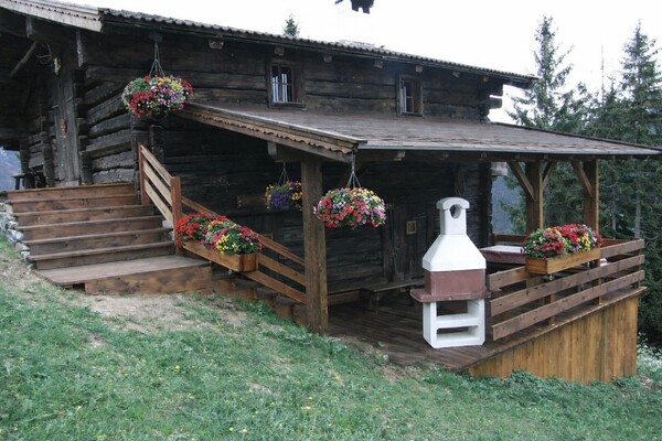 Alpbachtal_Alpbach_Bischoferhütte_Sommer