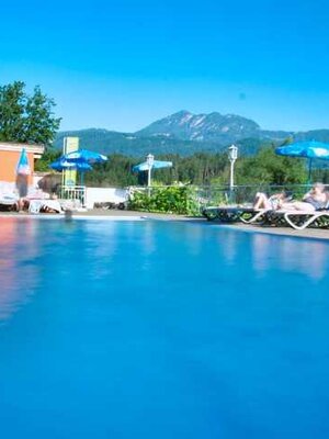 Pool | © Appartement & Camping Stadlerhof