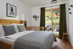 Kernige-Holzbetten_Chalet-Matty