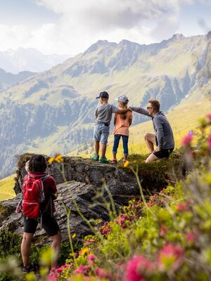 Family Wandern Wiedersberhorn_Alpbachtal Tourismus