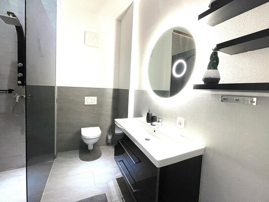 Design Lodge_Alpbachtal_Badezimmer