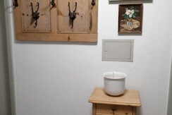 Josefine und ihr Kavalier_Vorraum_Alpbachtal