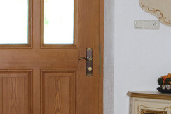 Kruckenhaus Ferienwohnung Eingangstüre