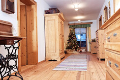 670c05b9-6dee-49a1-8945-1d275499de00