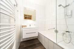 Badezimmer Familienzimmer Gästehaus Gratlspitz