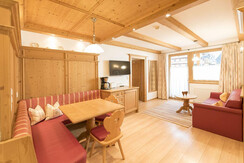 Apartment 2 - Wohn-Essbereich