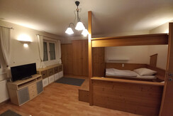 Gachenhof_Alpbachtal_App3_Schlafzimmer
