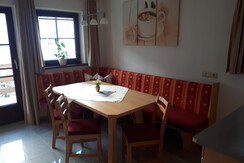 Küche, gemütliche Eckbank