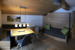 Hacklstoana_Alpbachtal_Fewo Gratlspitz_Wohnküche