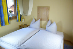 Hansler Appartements_Alpbach_ Alpbachblick_Schlafz