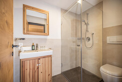 Haus_Barbara_Alpbach_2026_LR-57_Wandern