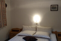 Schlafzimmer  APP  II