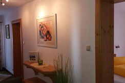 VORRAUM IN DER WOHNUNG