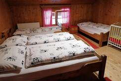 Hausbergerhof_Brixlegg_Alpbachtal_Vierbettzimmer (