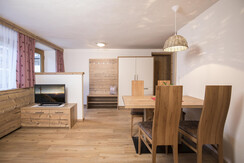 Hochmuthhof-Fewo1Essbereich