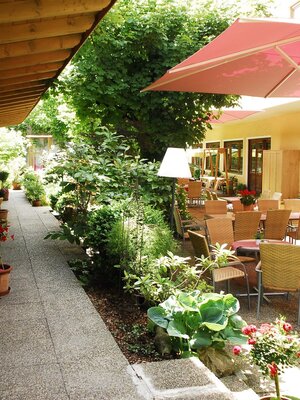 Gastgarten und Terrasse | © Stockerwirt