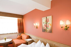 Doppelzimmer Kirchenseite mt Balkon