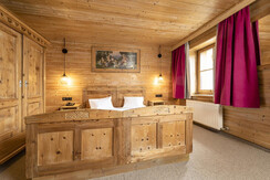 Doppelzimmer Reith neuwertig