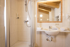 Dreibettzimmer Krämer Bad