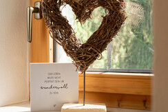 Landhaus_Alpbach_08_2023_Wohnzimmer_Detail_4