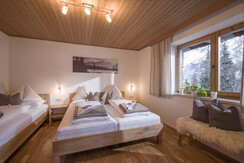 Landhaus_Alpbach_Appartement_1_Schlafzimmer