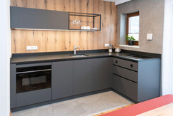 ccbf2213-9c41-4169-875e-c32b69f3b943