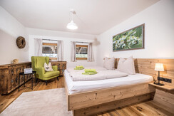 Zimmer Altholz 2023.2